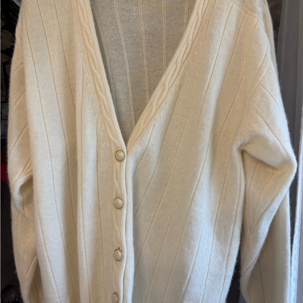 Elegant Cream Button-Up Women's Sweater